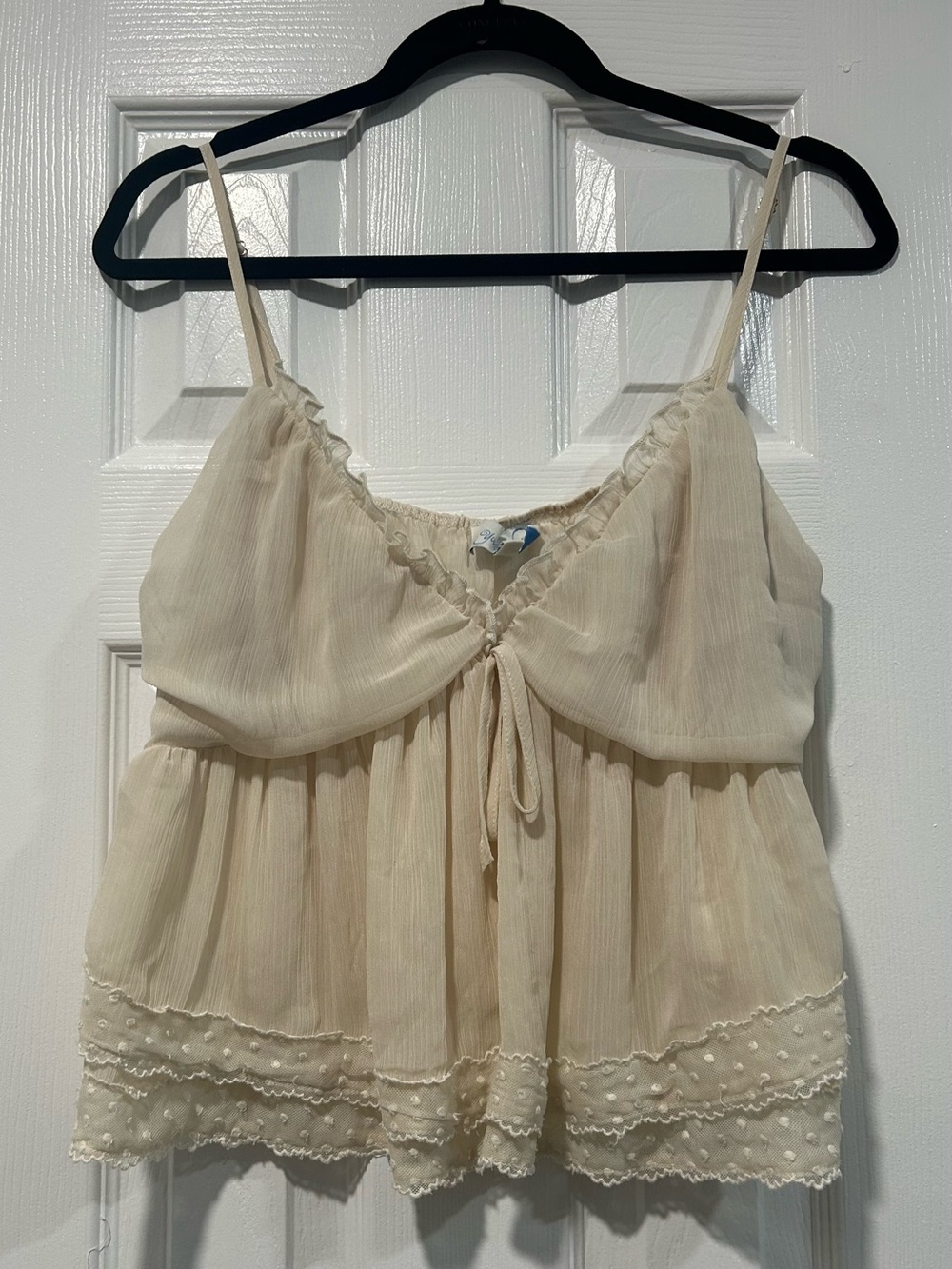 PacSun Elegant Cream Cami